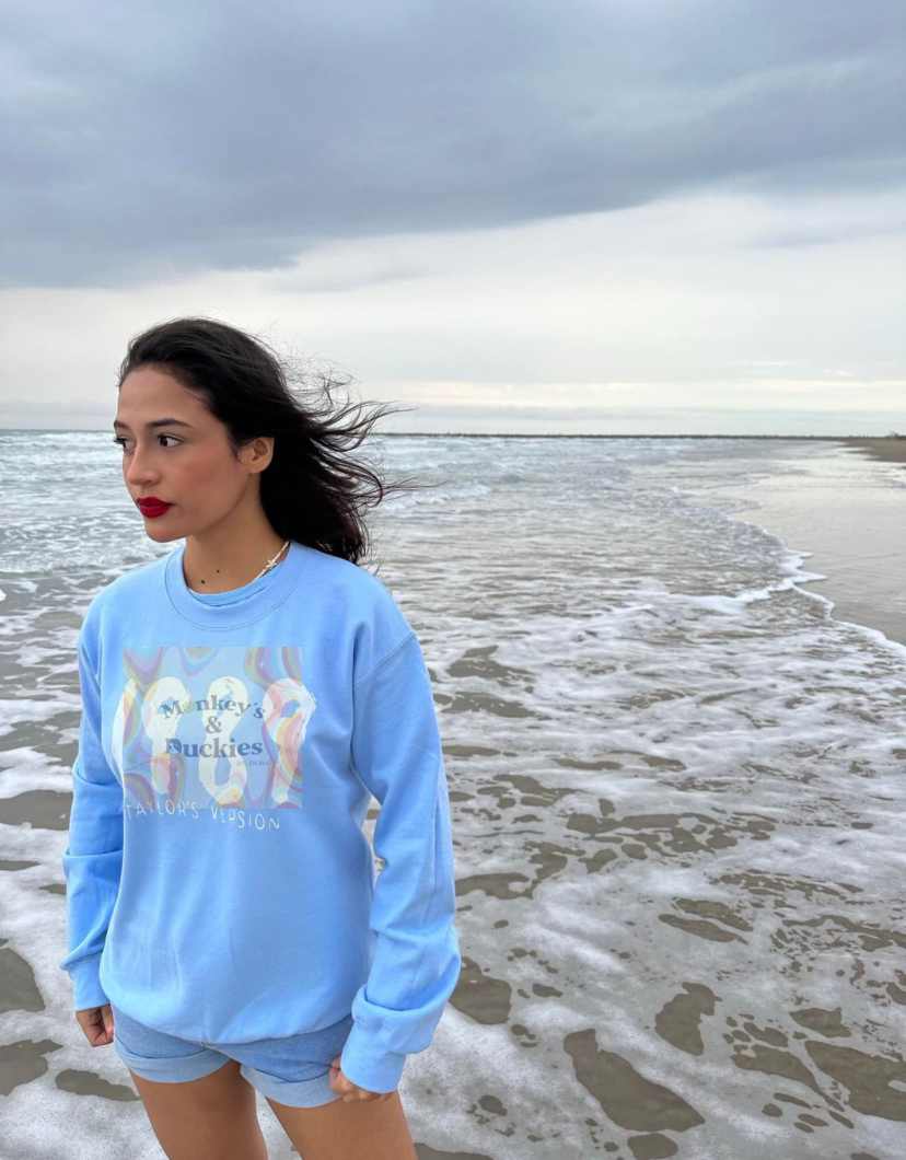 Blue tay sweatshirt